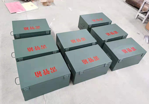 利州炸药箱和雷管箱一般是怎么存放的？